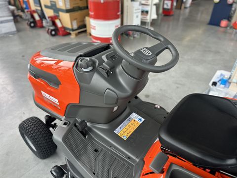 Husqvarna TC 215T Rasentraktor