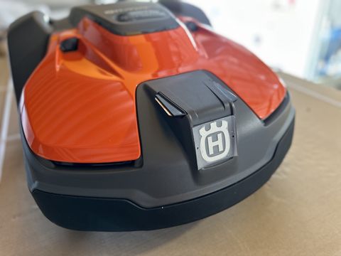 Husqvarna AM 550 EPOS Automower