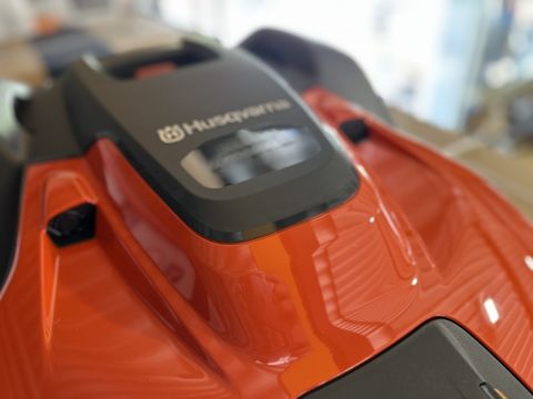 Husqvarna AM 550 EPOS Automower