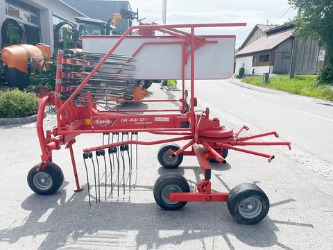 Kuhn GA 4121 GM Schwader