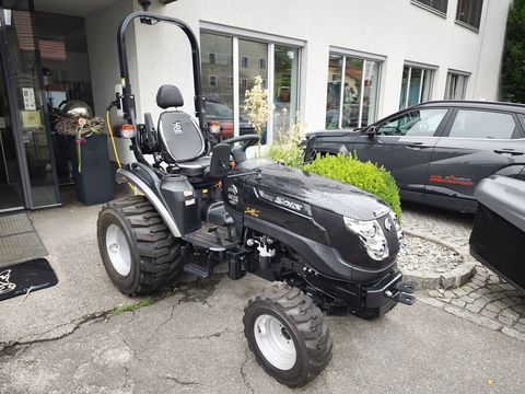 Solis 26 HST Panther Traktor