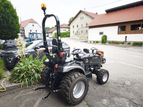 Solis 26 HST Panther Traktor