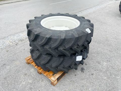 Sonstige Starmaxx 360/70 R 24 TR-110 Räder