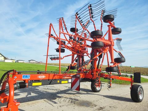 Kuhn GA7501+ 2-Kreisel-Mittelschwader