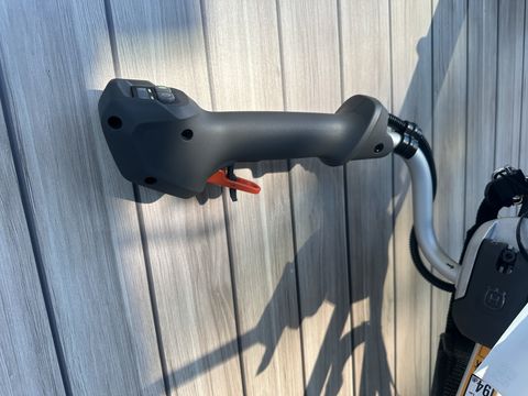 Husqvarna Husqvarna 220iR Akkutrimmer
