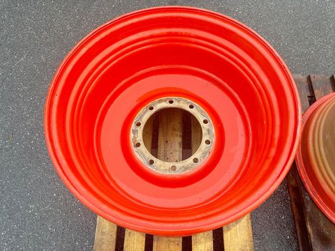 Sonstige Claas 10-Loch Felgen TW21B x 32