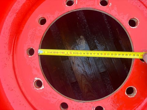 Sonstige Claas 10-Loch Felgen TW21B x 32