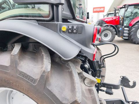 Case IH Quantum 80 F (Stage V)