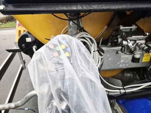 Vakutec Light 18.500 Polyesterfass mit Unfallschaden