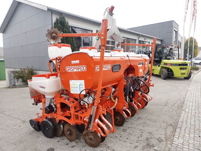 Gaspardo MTE-R 300 6-reihige Isotronic Einzelkorn  3