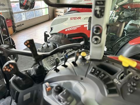 Steyr 4100 PLUS
