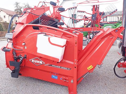 Kuhn Primor 2060 H Stroheinstreumaschine
