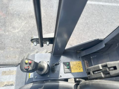 Toyo KU 836-II Hoflader