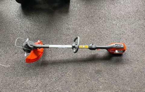 Husqvarna 215iL-TC Akku Trimmerset