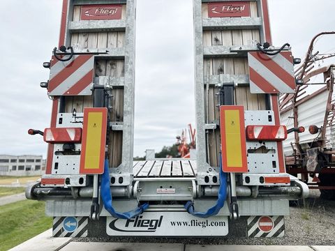 Fliegl DTS 300 P 3-Achs Tieflade Anhänger