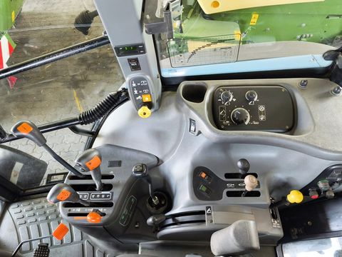 New Holland TS90
