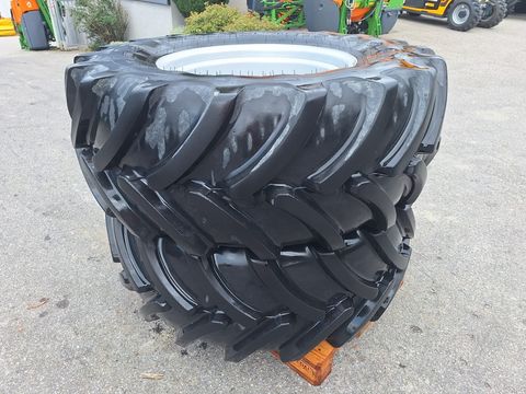 Firestone 540/65 R 28 Räder 