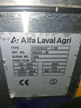 Alfa Laval  Doppel 4 Fischgräten Melkstand
