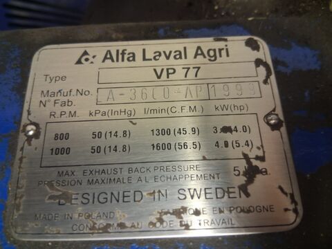 Alfa Laval  Doppel 4 Fischgräten Melkstand