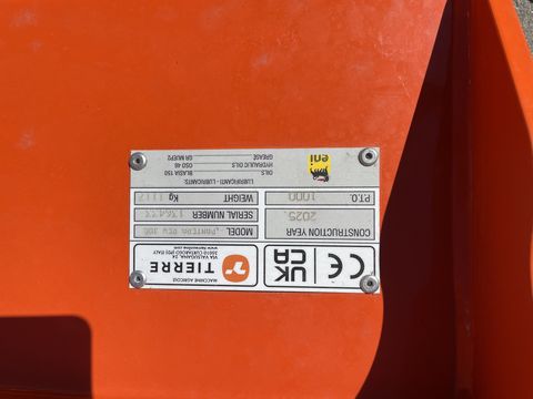3250-0ef2970b0572acd33ce8e464368b28e3-5668039
