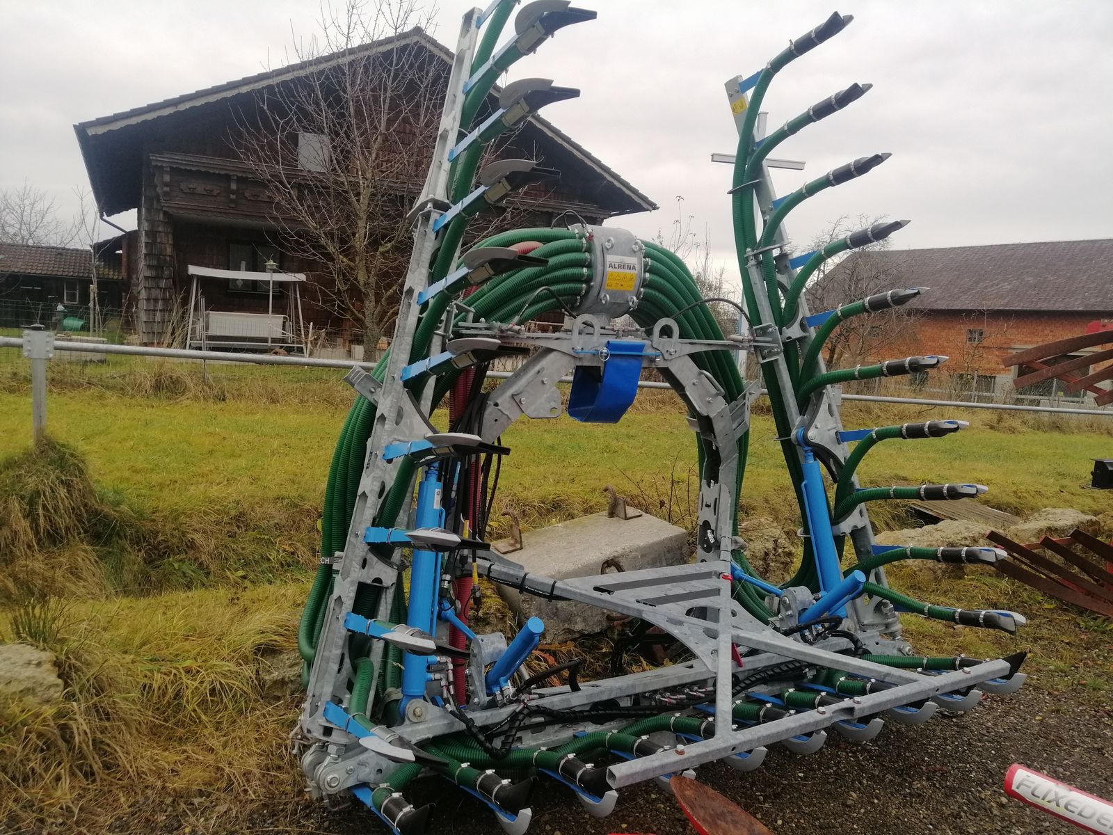 Bomech Schleppschuhverteiler UP7,5m Field Contour Syst  1