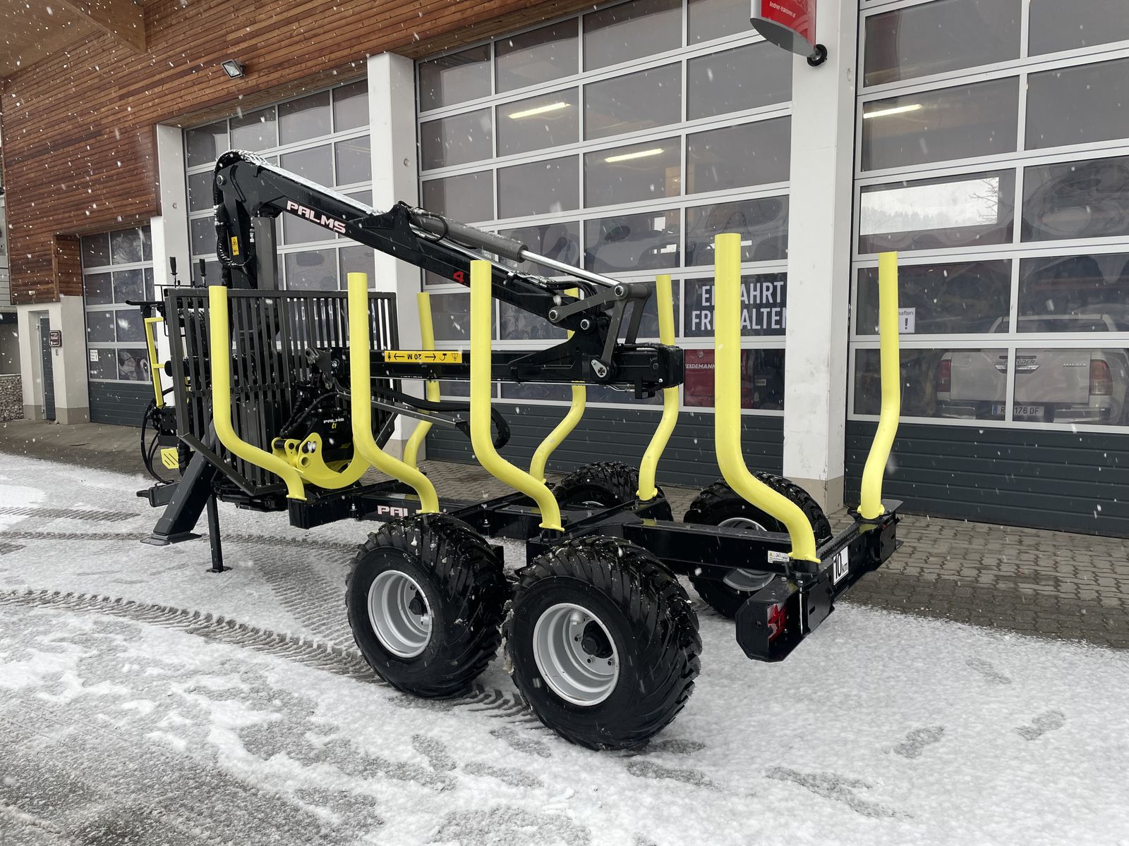 Palms H8SX mit Kran4.71 2