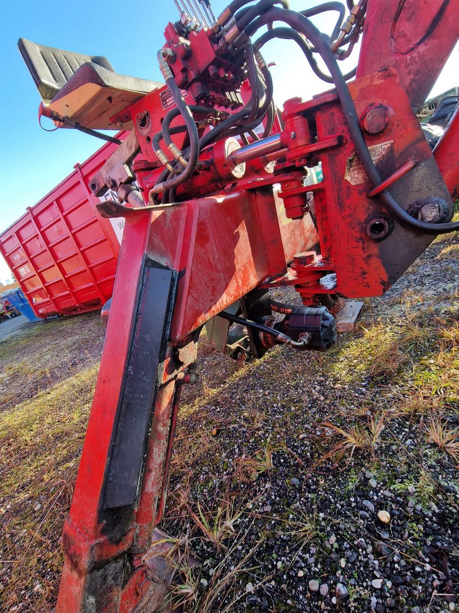 Moser Traktor Heckbagger 4m 3