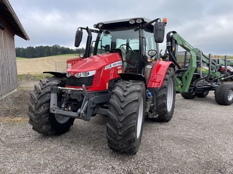 Massey Ferguson MF 5712 S Essential 