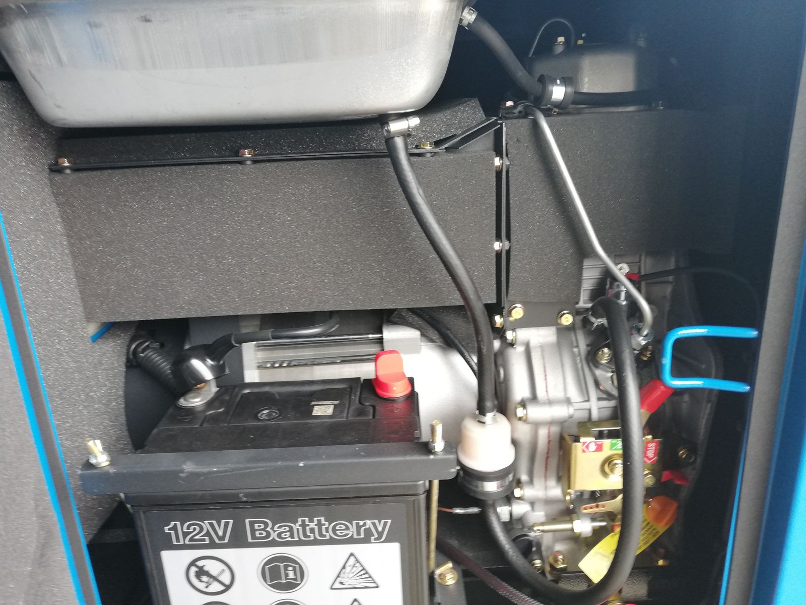 CGM Hartner S9000 Dual mit Dieselmotor  2