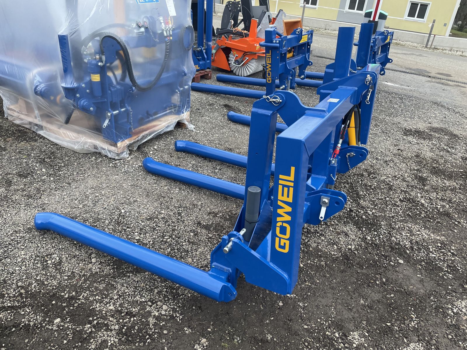 Göweil DTR + 2x BTGME Ballengabel 3