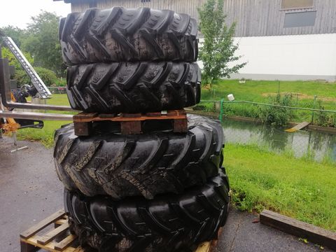 Michelin Kompletträder satz 420/85R34 und 340/85R24