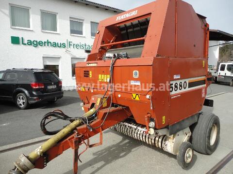 Sonstige 5880