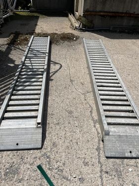 Sonstige Auffahrrampen