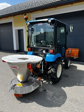 LS Traktor XJ 25 HST SNOW-LINE