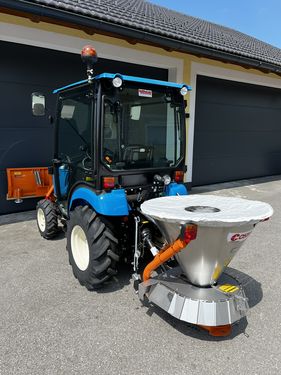 LS Traktor XJ 25 HST SNOW-LINE
