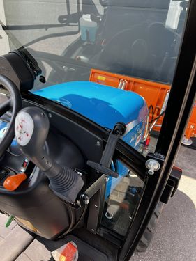 LS Traktor XJ 25 HST SNOW-LINE