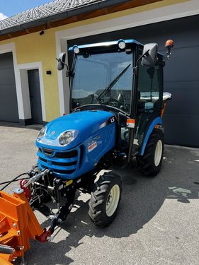 LS Traktor XJ 25 HST SNOW-LINE