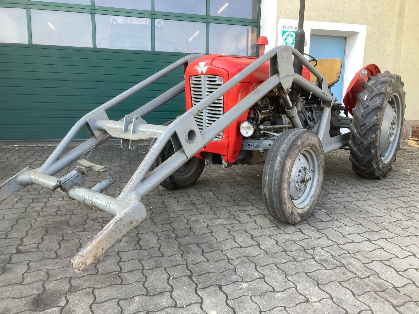Massey Ferguson 35 X 2