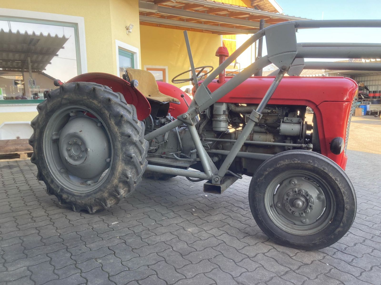 Massey Ferguson 35 X 3