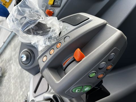 Deutz Fahr 6160 POWERSHIFT (Stage V)