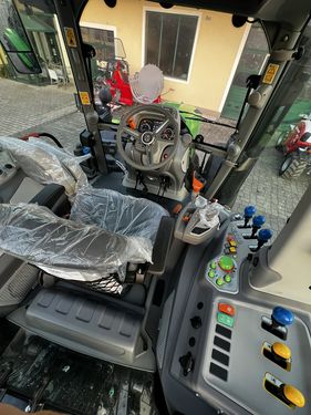 Deutz Fahr 6160 POWERSHIFT (Stage V)