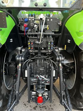 Deutz Fahr 6160 POWERSHIFT (Stage V)