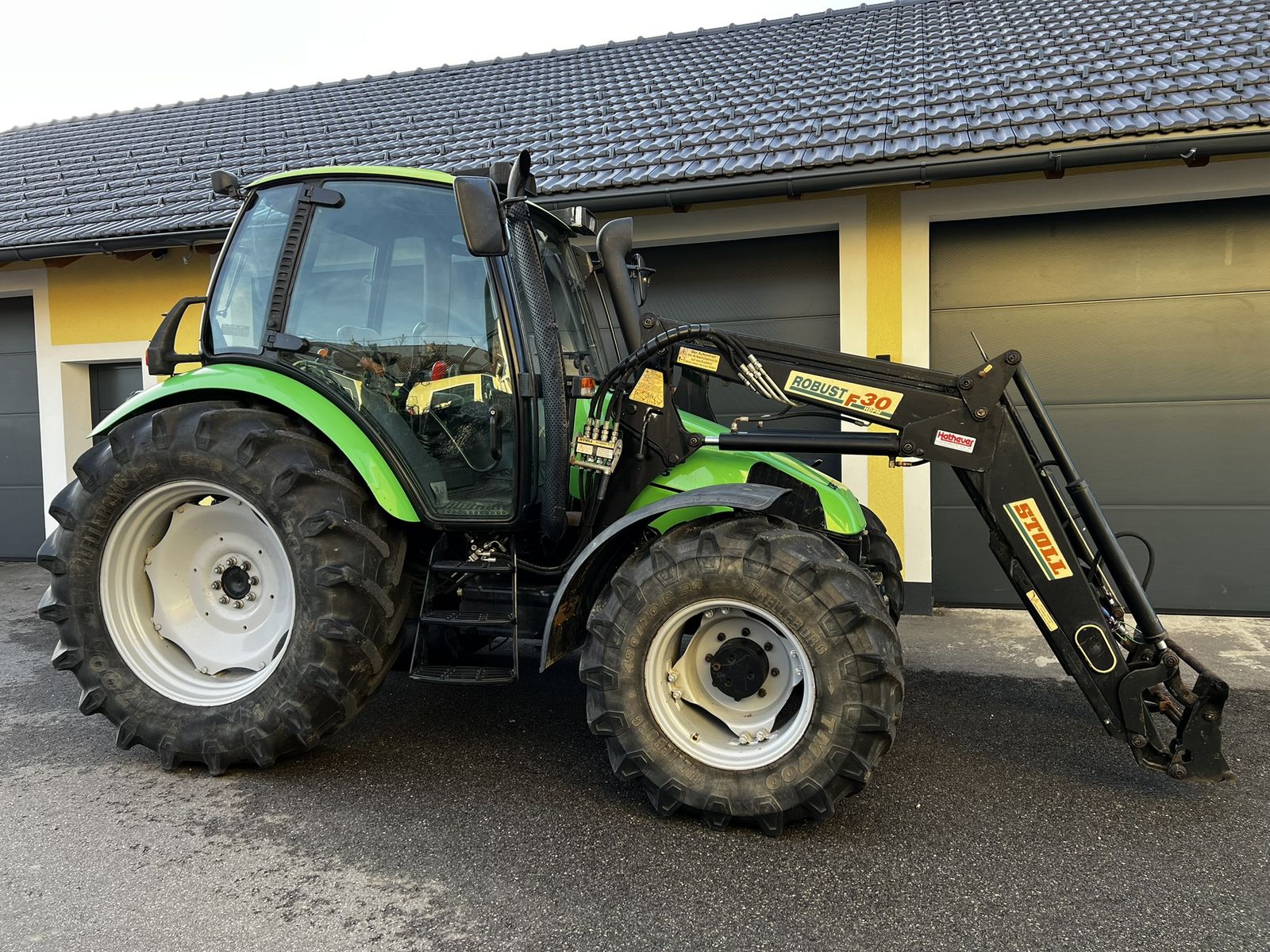 Deutz Fahr Agrotron 85 Premium 2
