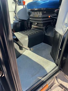 New Holland T4020 DeLuxe