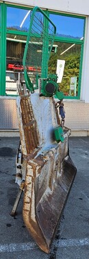 3258-49817f47f43ff8bd4ab90e9542242480-6120216
