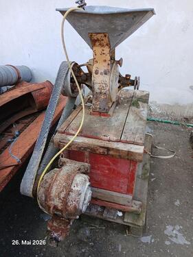 Sonstige Getreidemühle