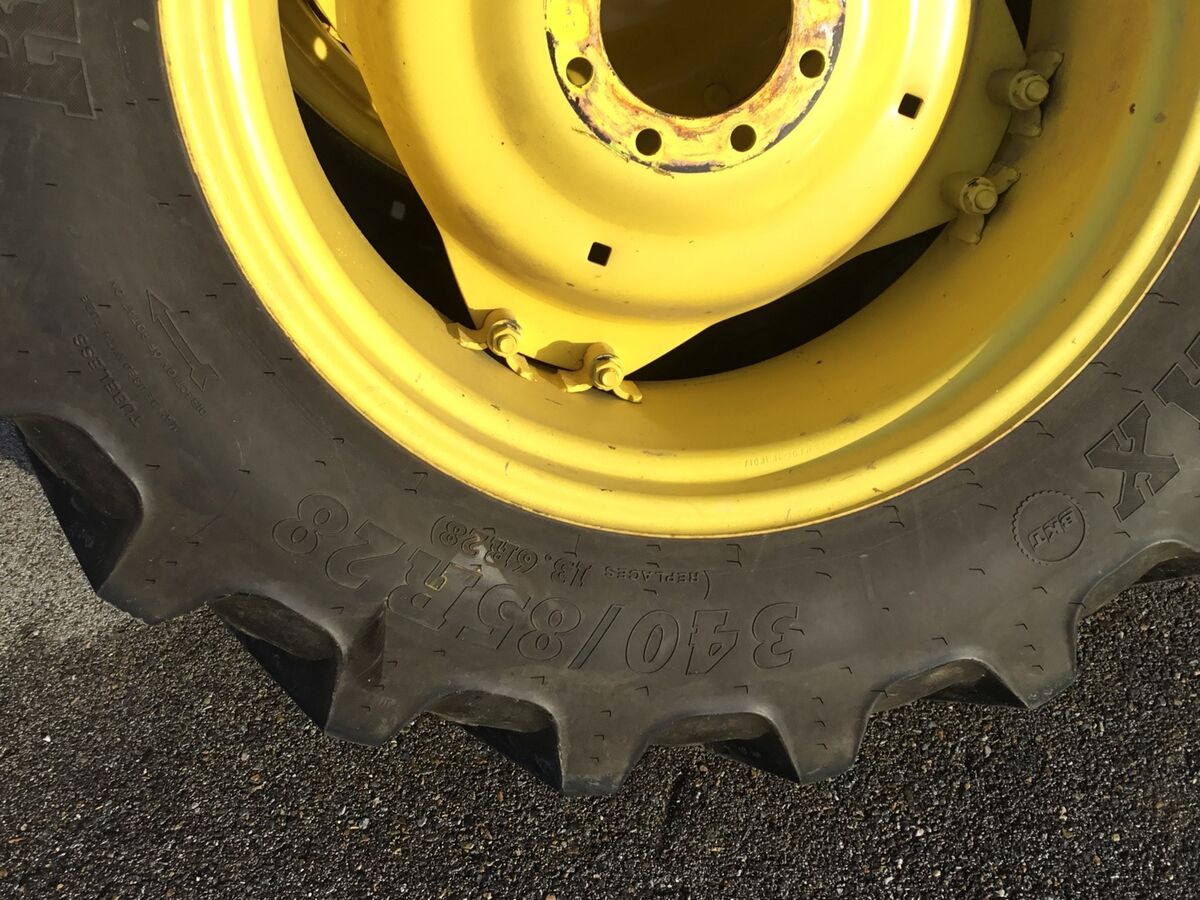 280/85R20 - 340/85R28 3