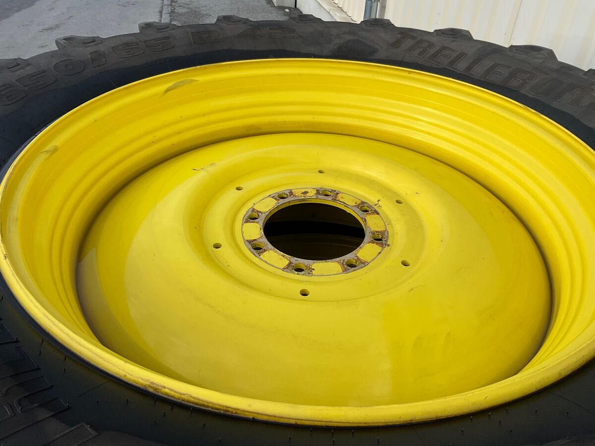 540/65R30 - 650/65R42 2