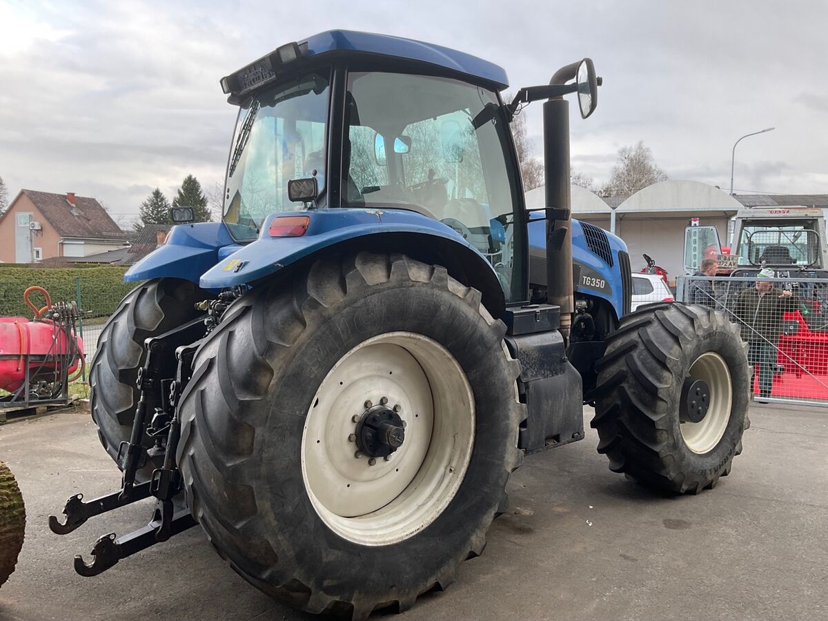 New Holland TG 285 3