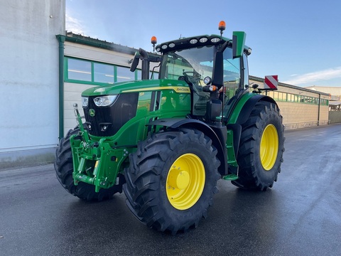 John Deere 6R 250